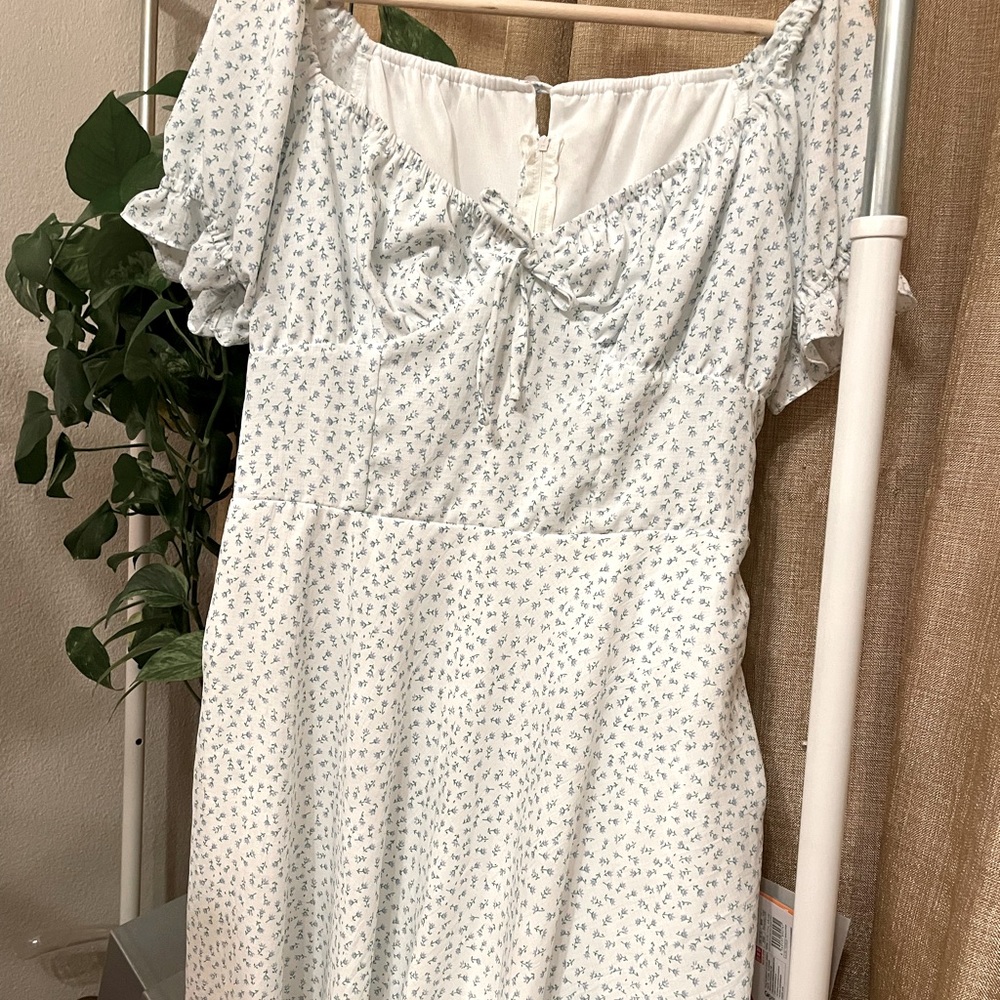 NWOT Bonne Chance Floral Milkmaid Midi Dress